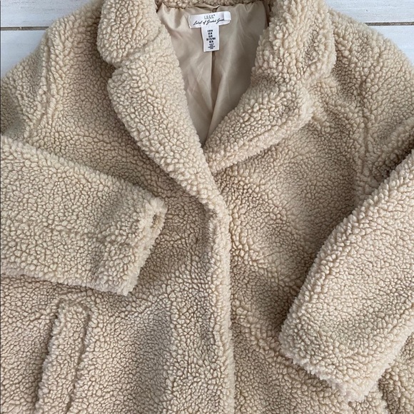 Teddy Coat, super cut and perfect for the winter! - Picture 2 of 2